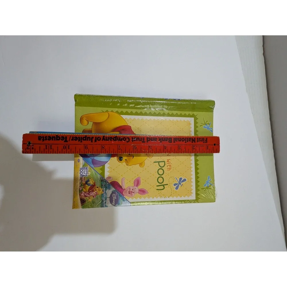 Disney Winnie the Pooh Fun with Pooh Photo Album Holds 32 4x6 Photos New Sealed